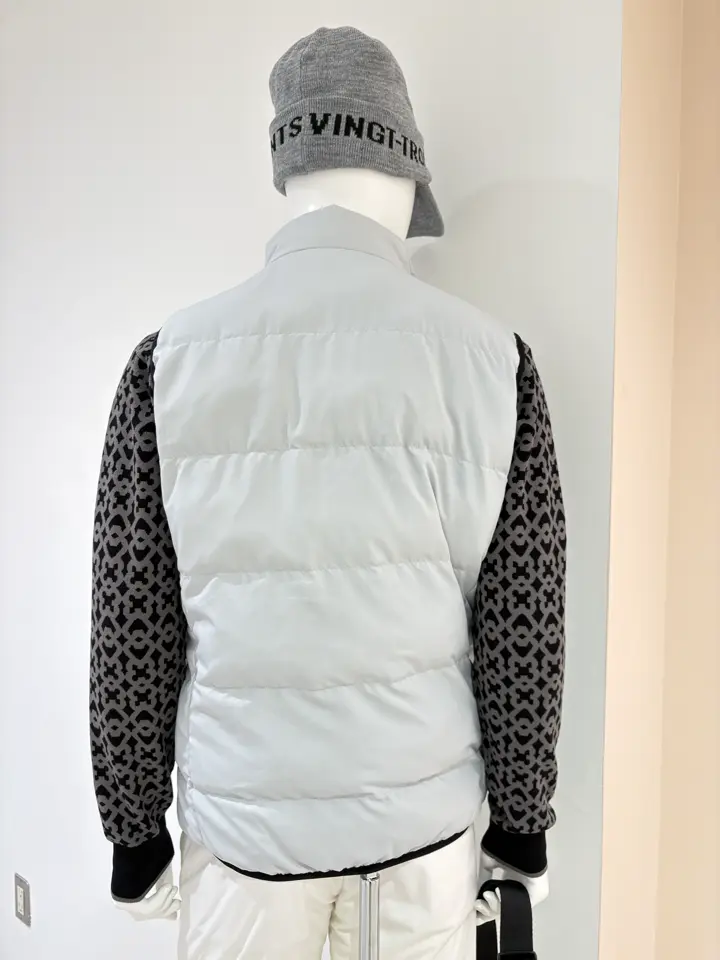 23区GOLF 松屋スタッフ コーディネート画像