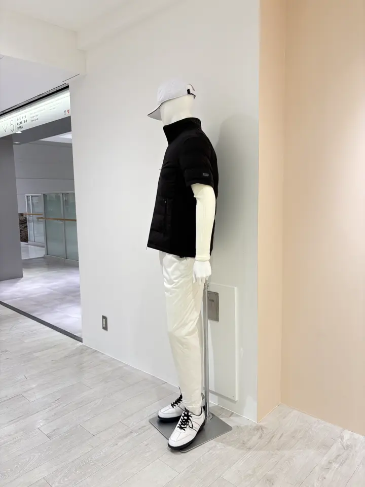 23区GOLF 松屋スタッフ コーディネート画像