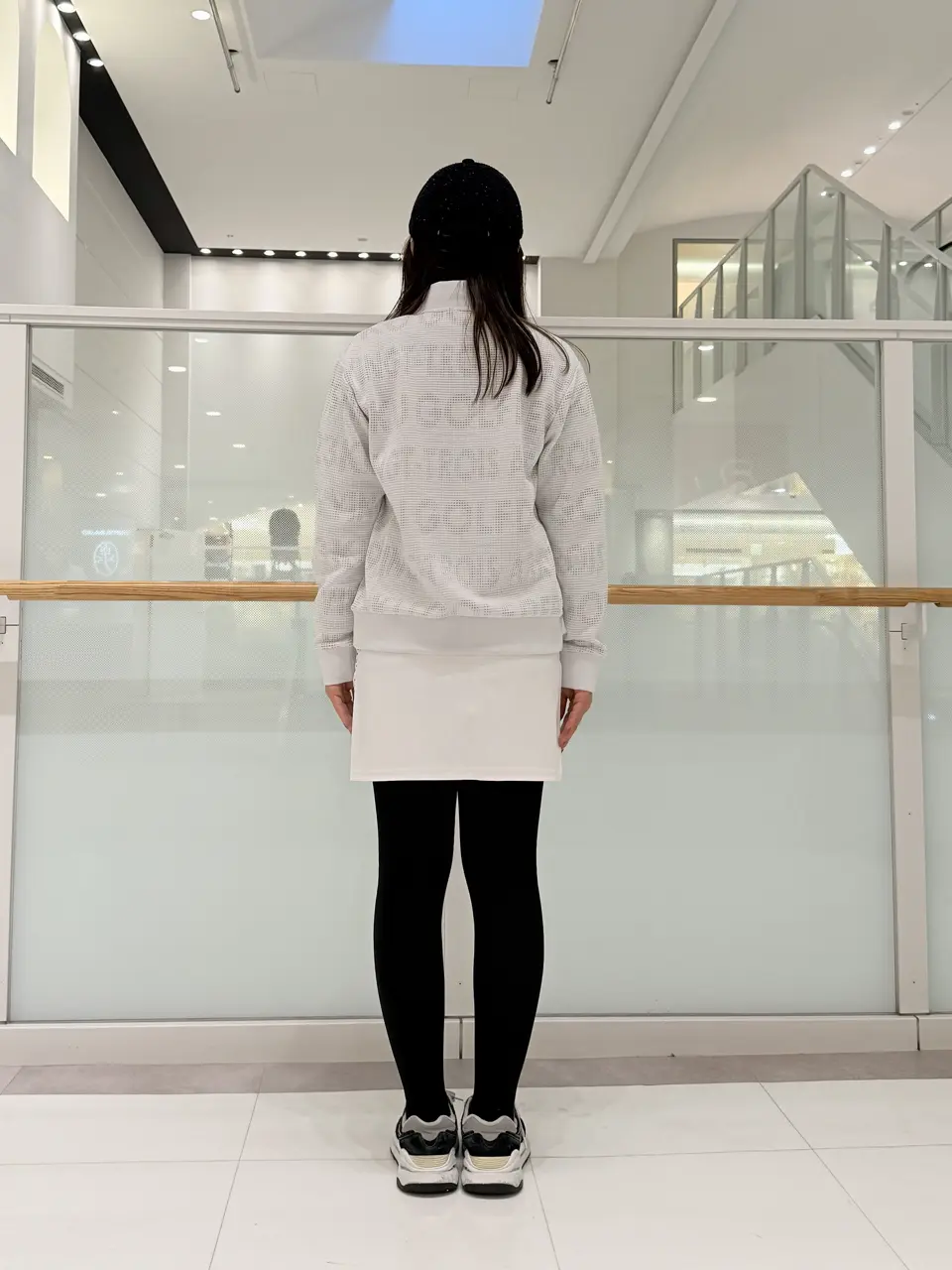 23区GOLF 草野 コーディネート画像