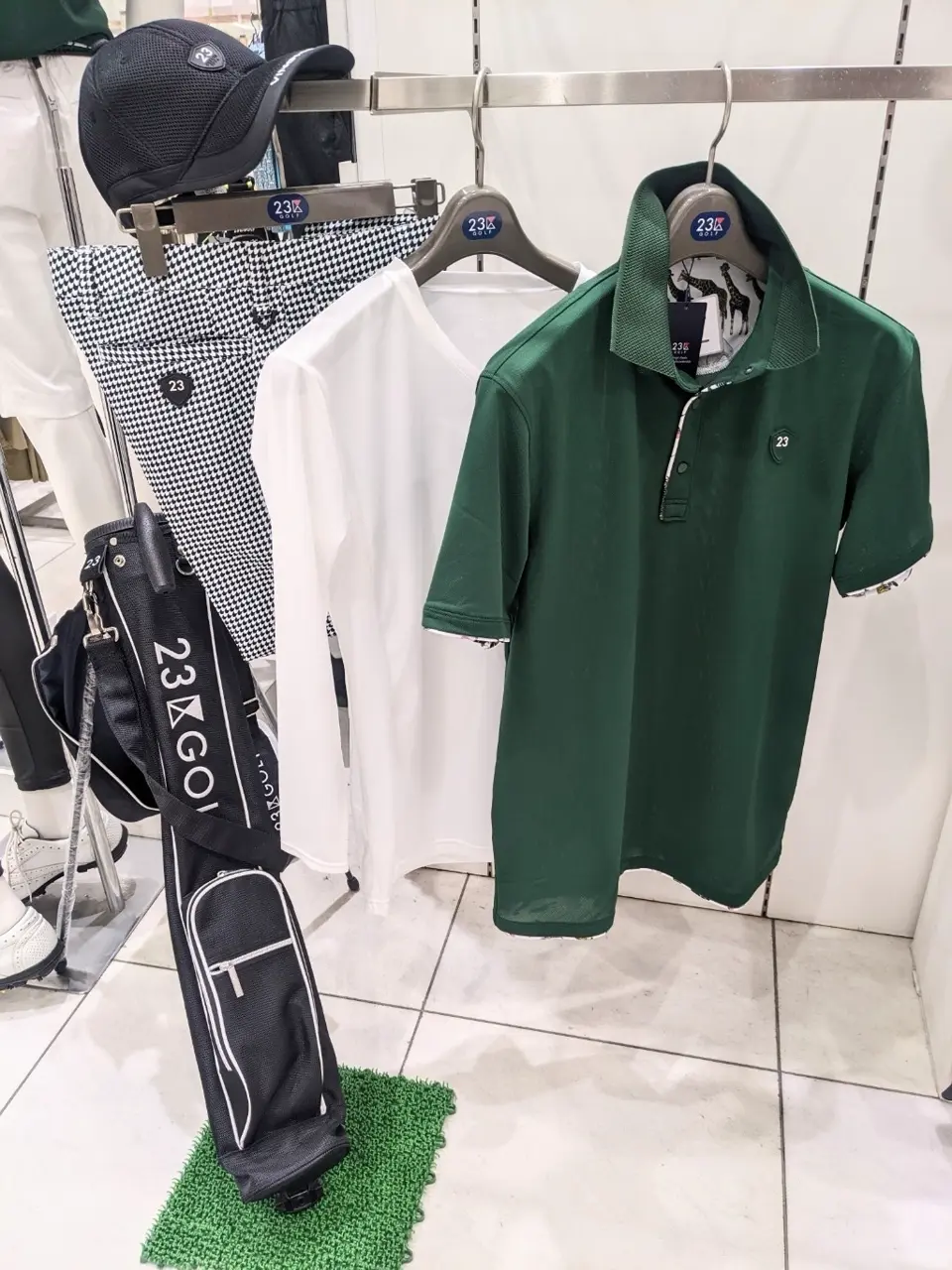  市川真理子 コーディネート画像