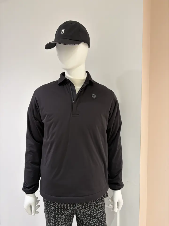 23区GOLF 松屋スタッフ コーディネート画像