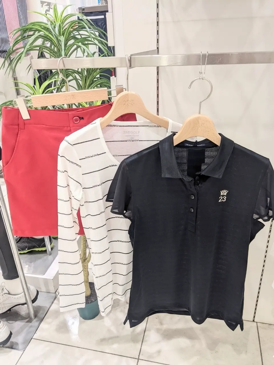 23区GOLF 市川真理子 コーディネート画像