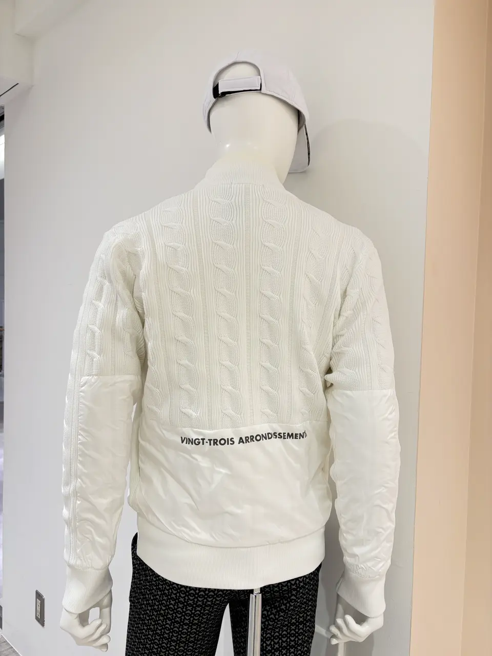 23区GOLF 松屋スタッフ コーディネート画像