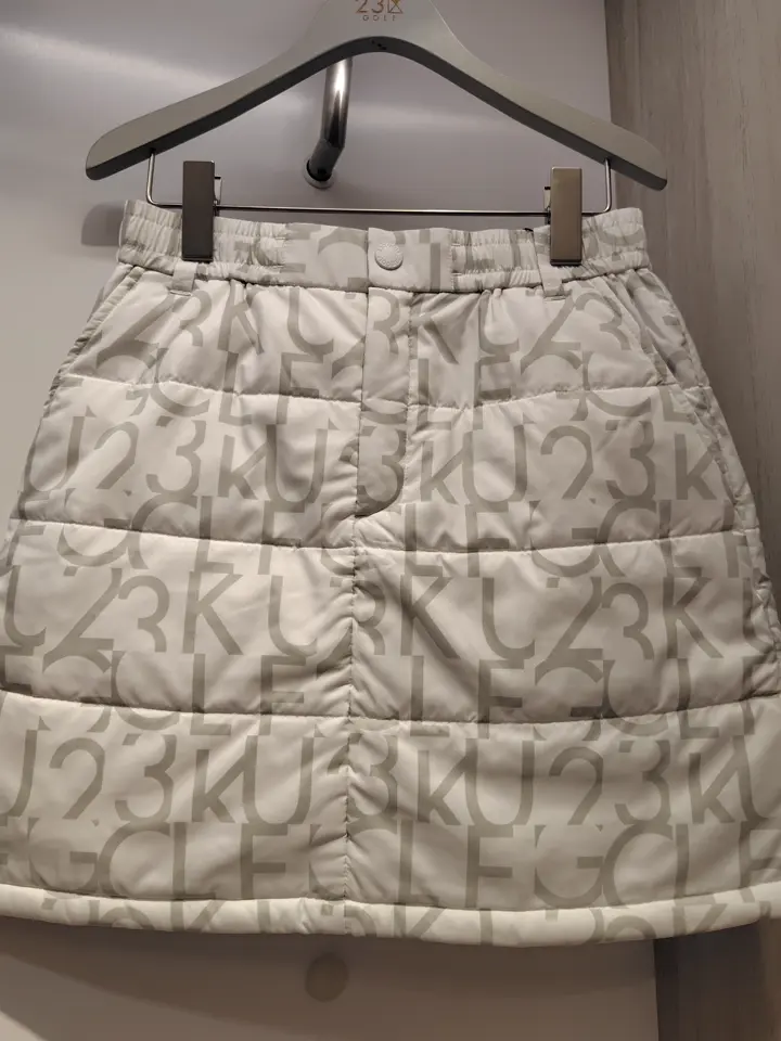 23区GOLF スタッフ コーディネート画像