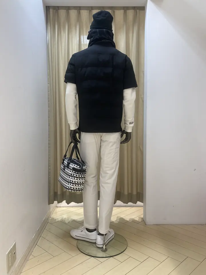 23区GOLF スタッフ コーディネート画像