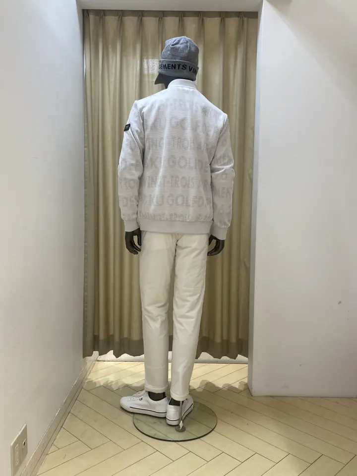 23区GOLF スタッフ コーディネート画像