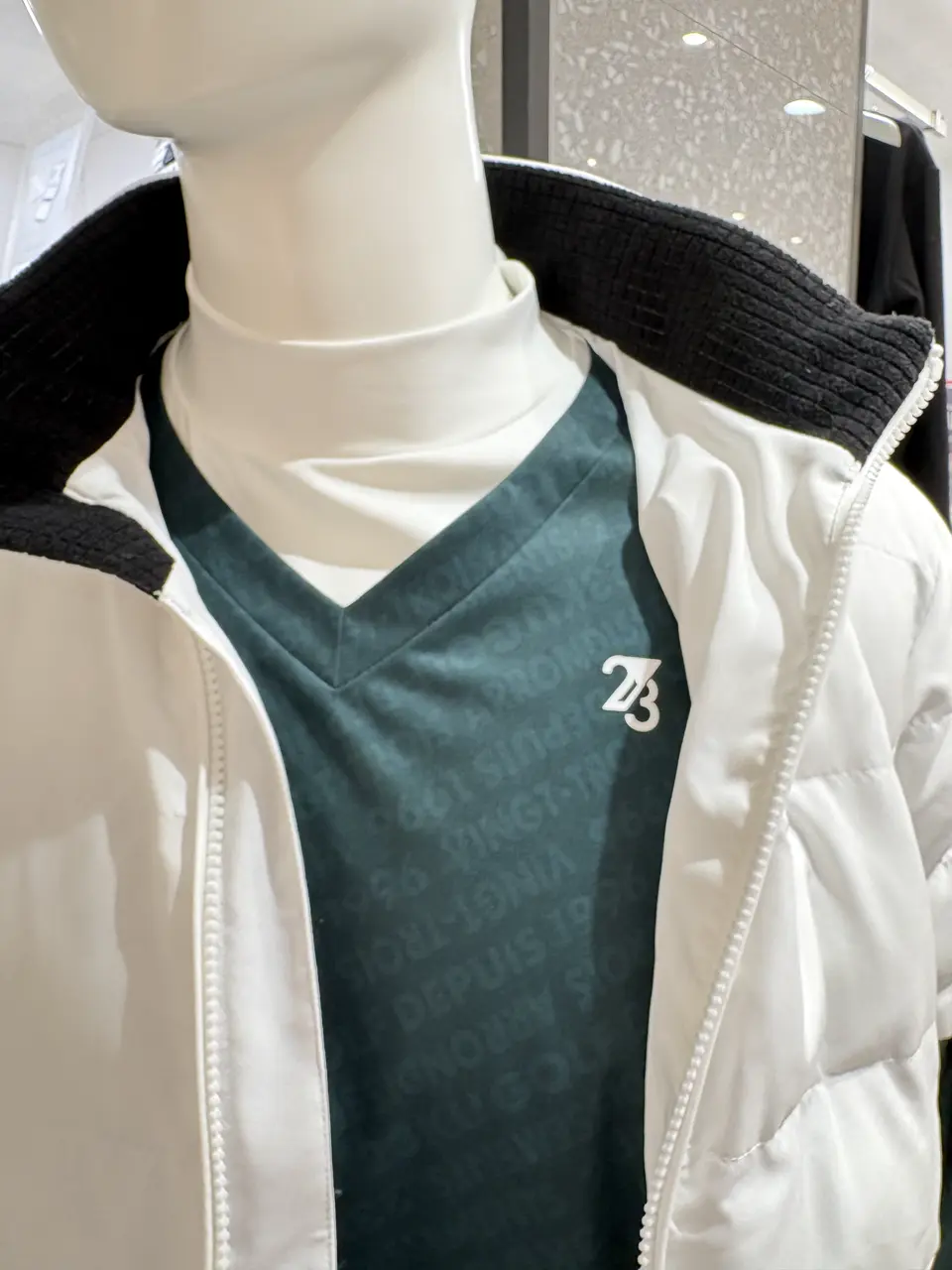 23区GOLF 松屋スタッフ コーディネート画像