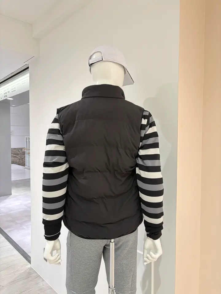 23区GOLF 松屋スタッフ コーディネート画像