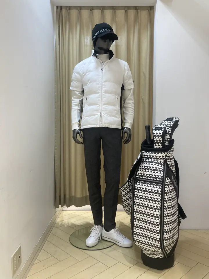 23区GOLF スタッフ コーディネート画像