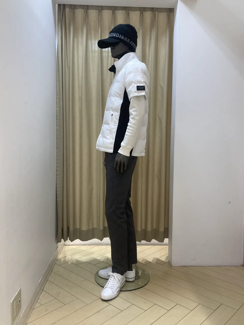 23区GOLF スタッフ コーディネート画像