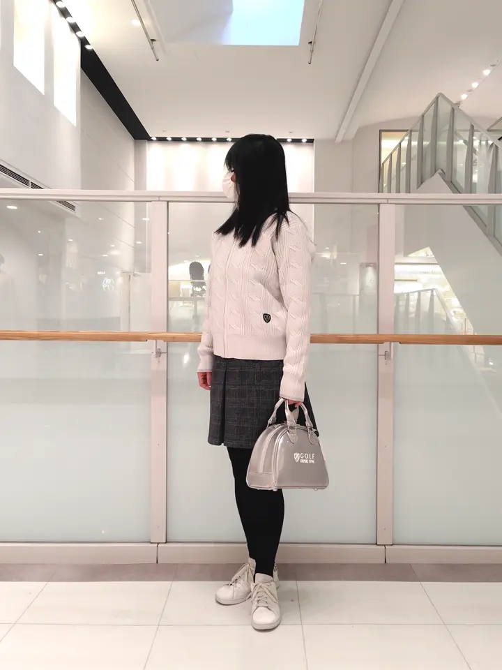 23区GOLF スタッフ コーディネート画像