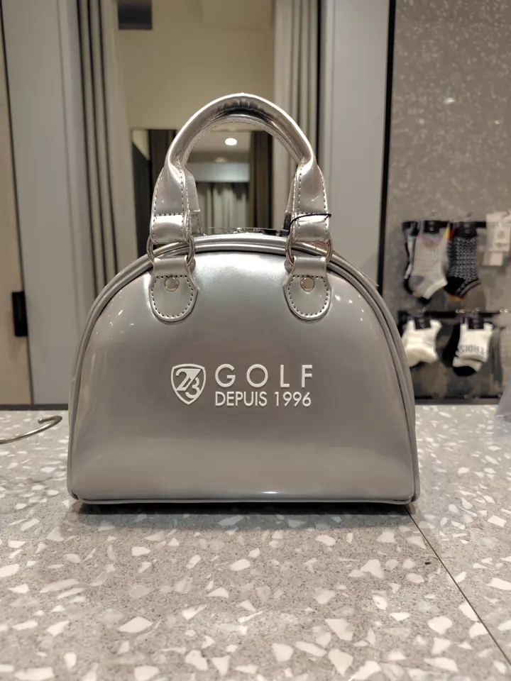 23区GOLF スタッフ コーディネート画像