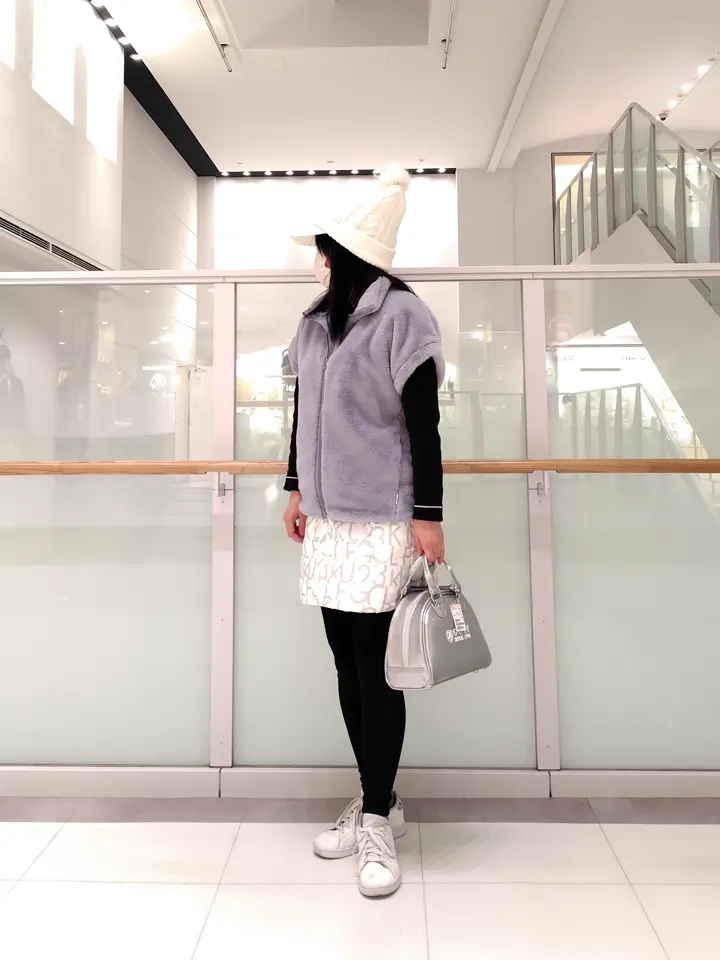 23区GOLF スタッフ コーディネート画像