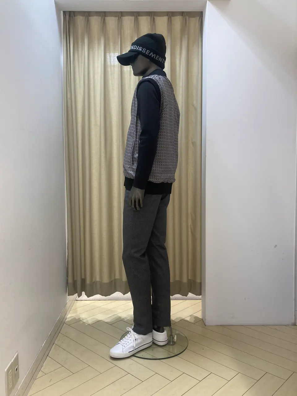 23区GOLF スタッフ コーディネート画像