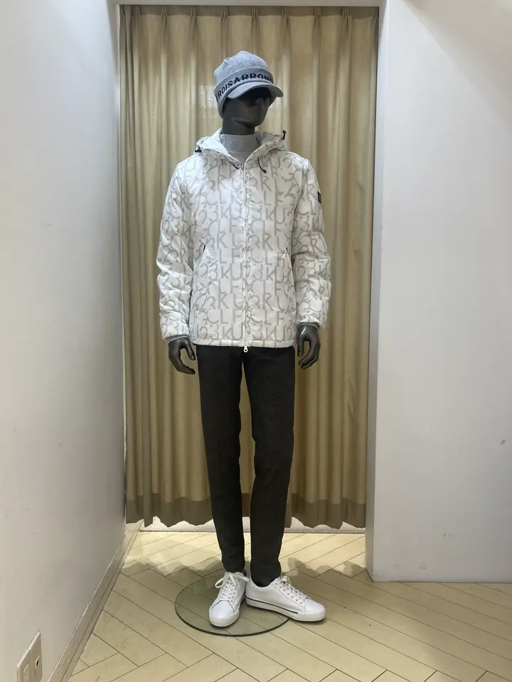 23区GOLF スタッフ コーディネート画像