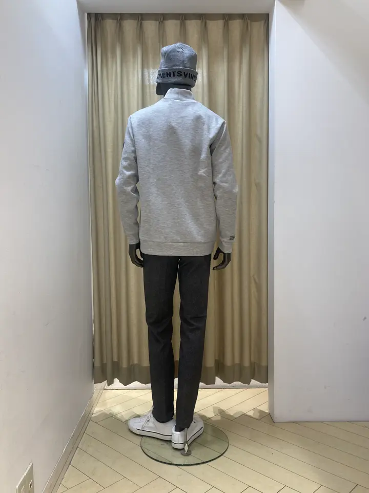 23区GOLF スタッフ コーディネート画像