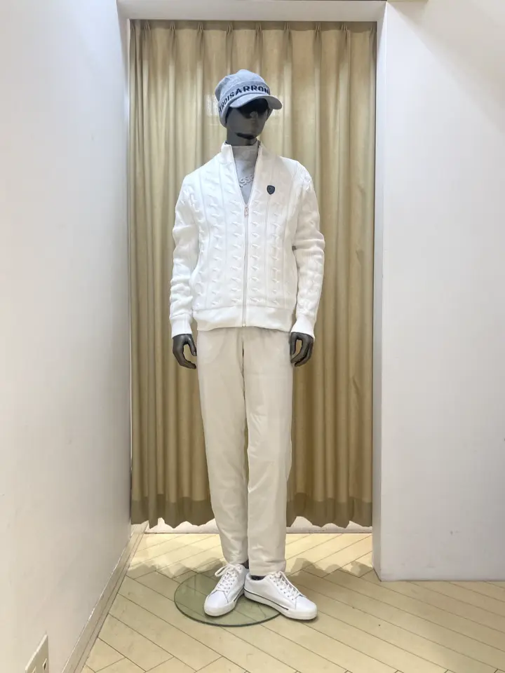 23区GOLF スタッフ コーディネート画像