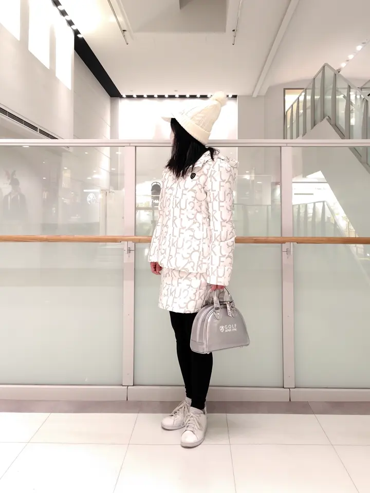 23区GOLF スタッフ コーディネート画像