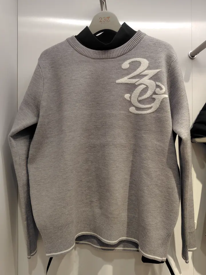 23区GOLF スタッフ コーディネート画像