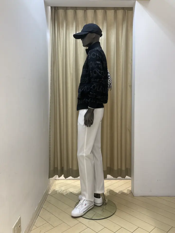 23区GOLF スタッフ コーディネート画像