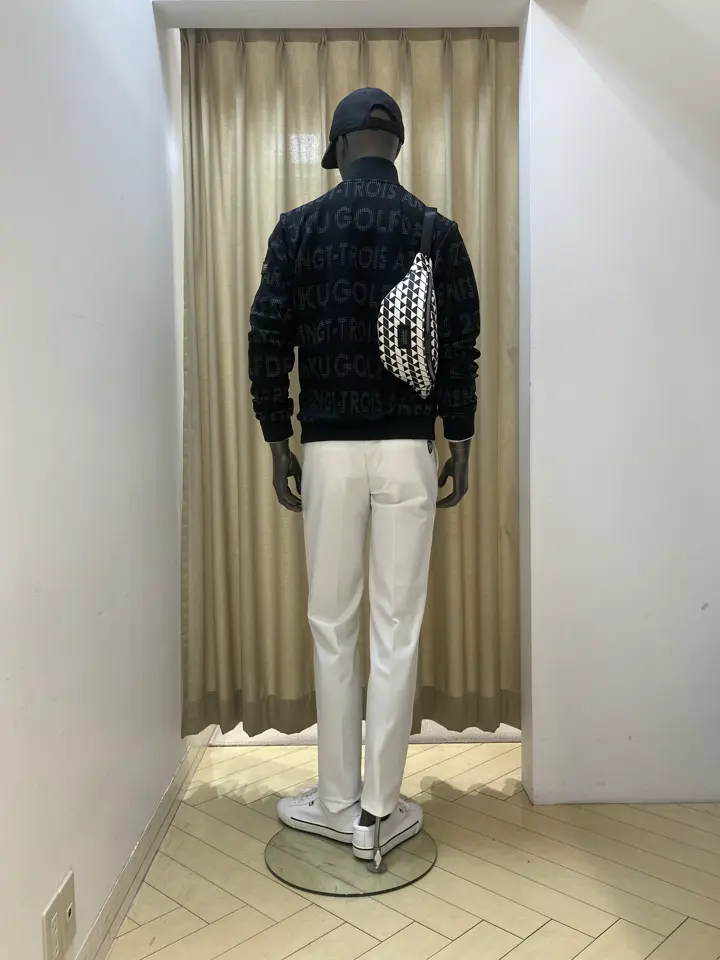 23区GOLF スタッフ コーディネート画像