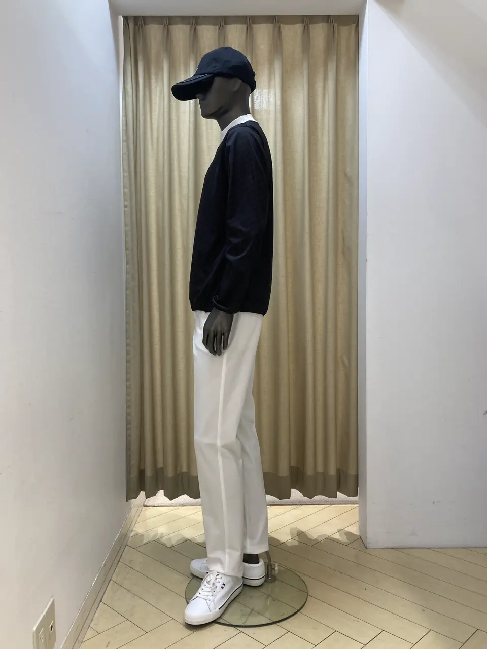 23区GOLF スタッフ コーディネート画像