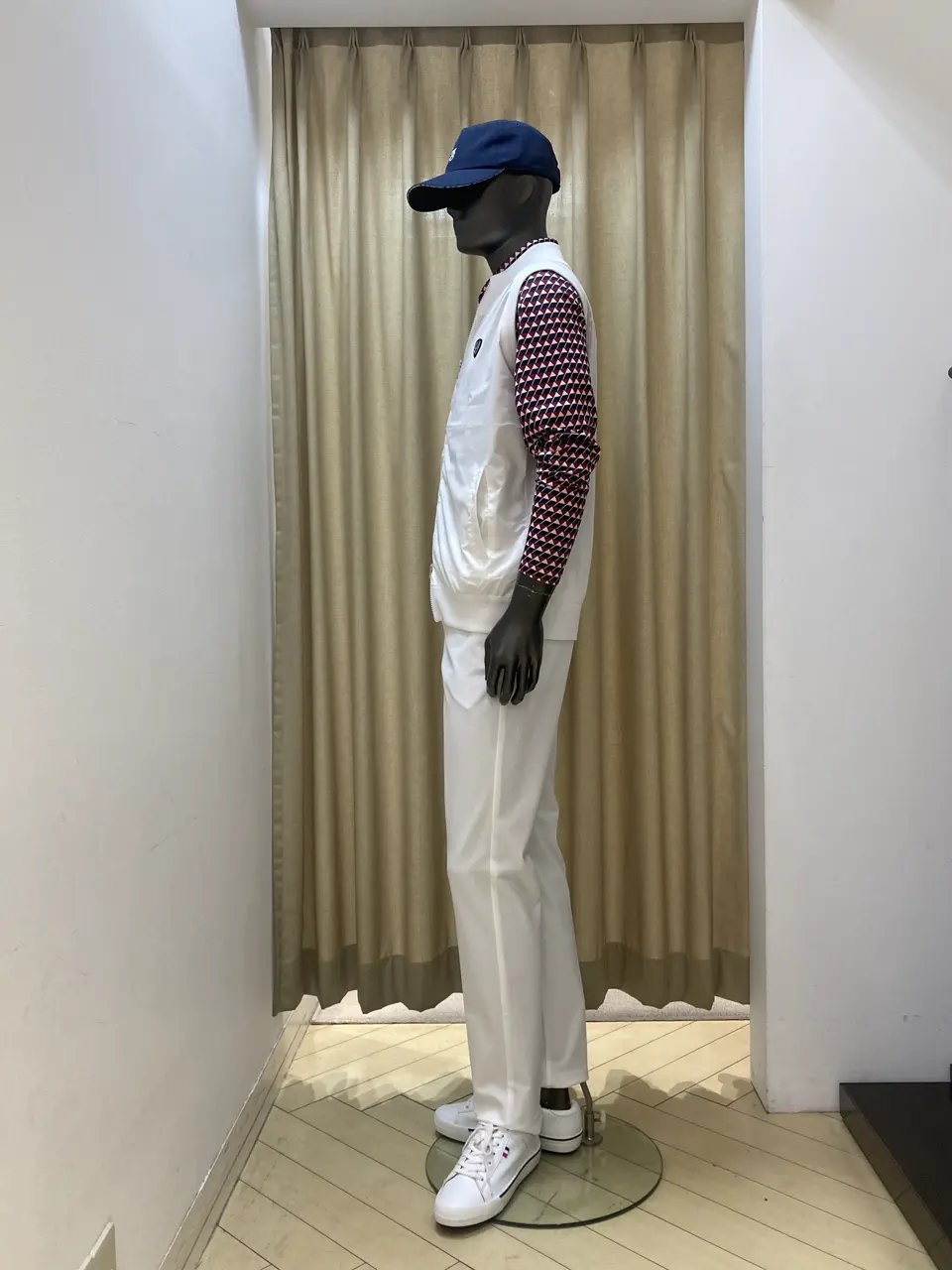 23区GOLF スタッフ コーディネート画像