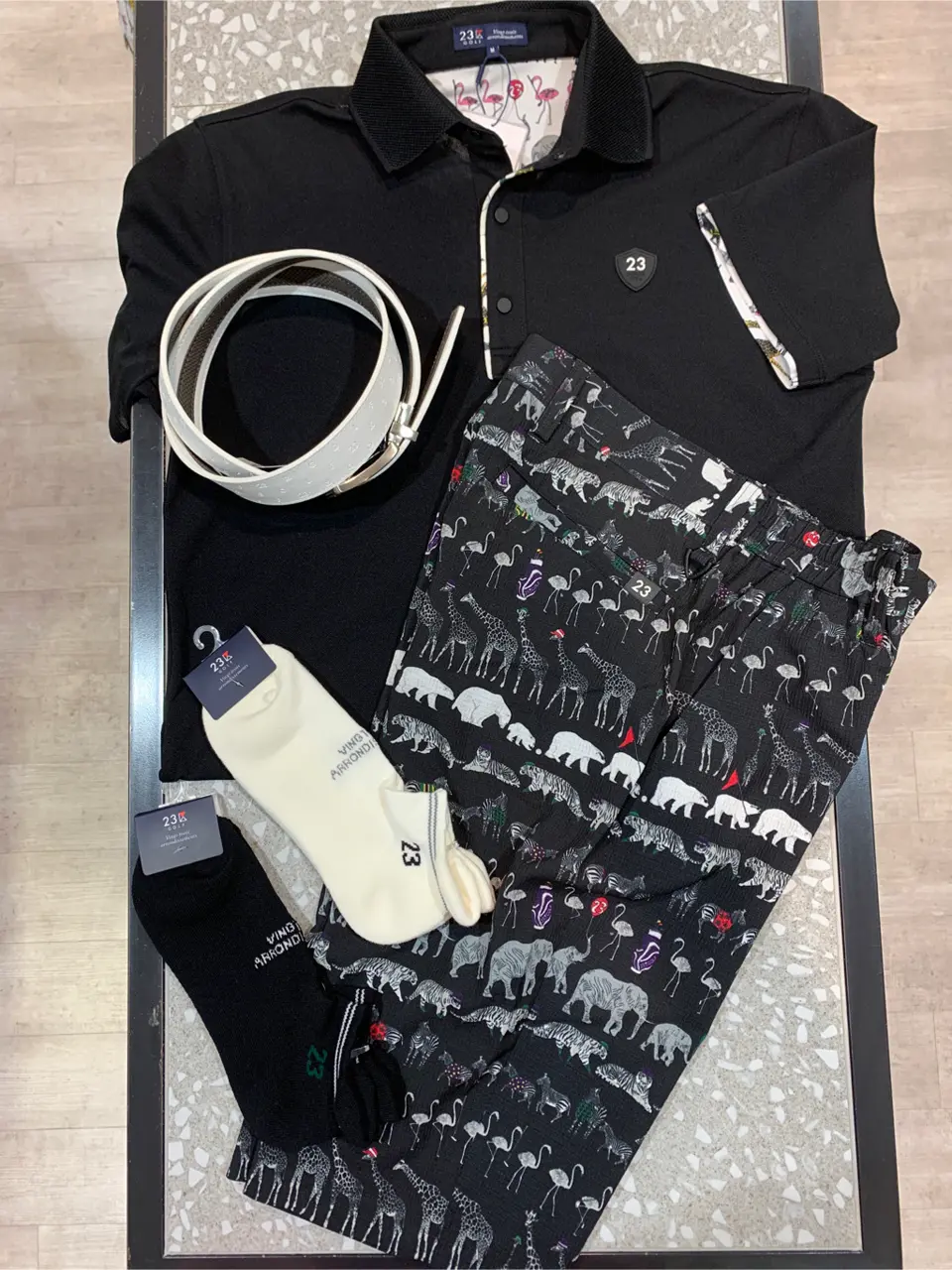 23区GOLF 松屋スタッフ コーディネート画像