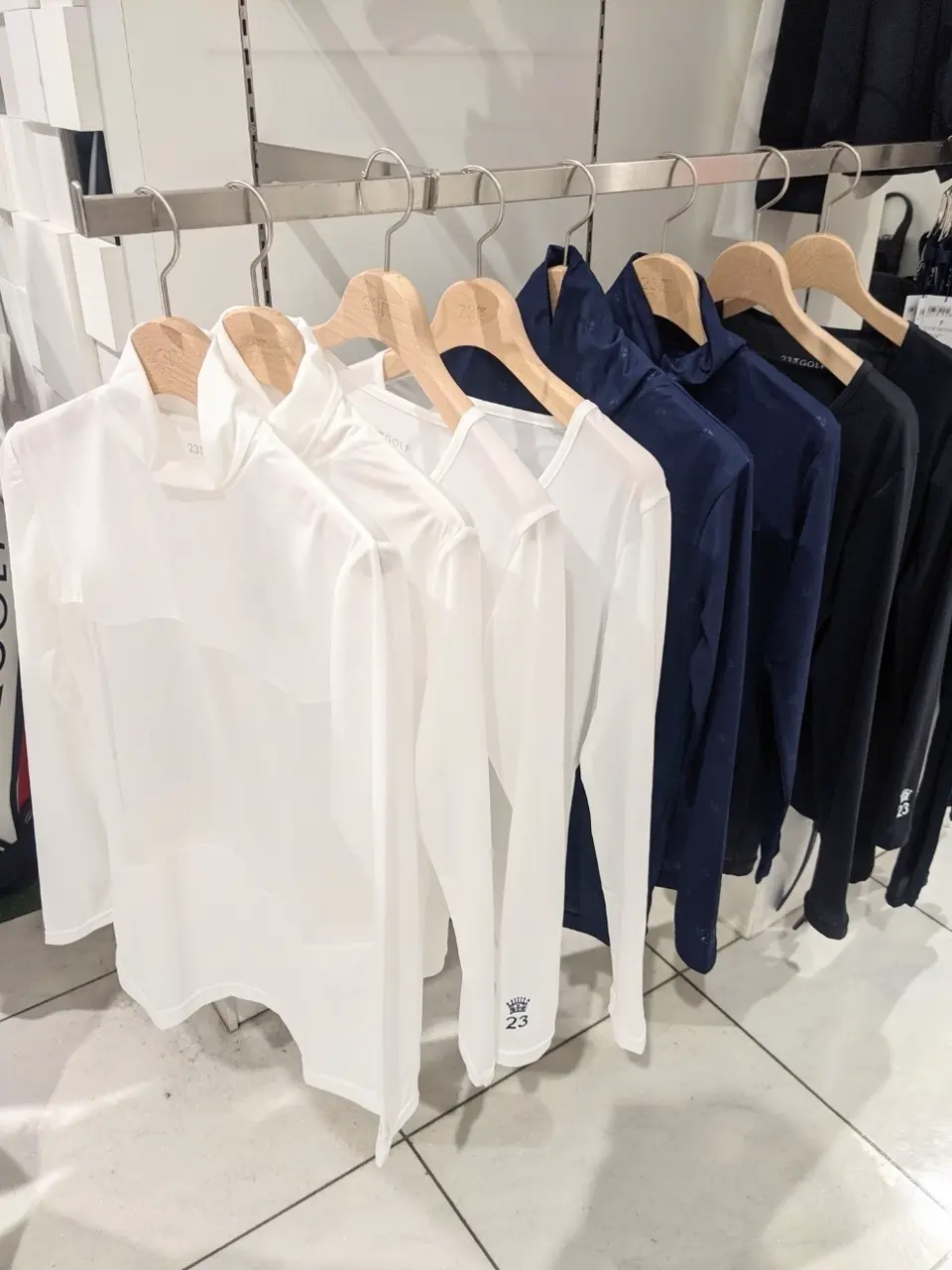 23区GOLF 市川真理子 コーディネート画像