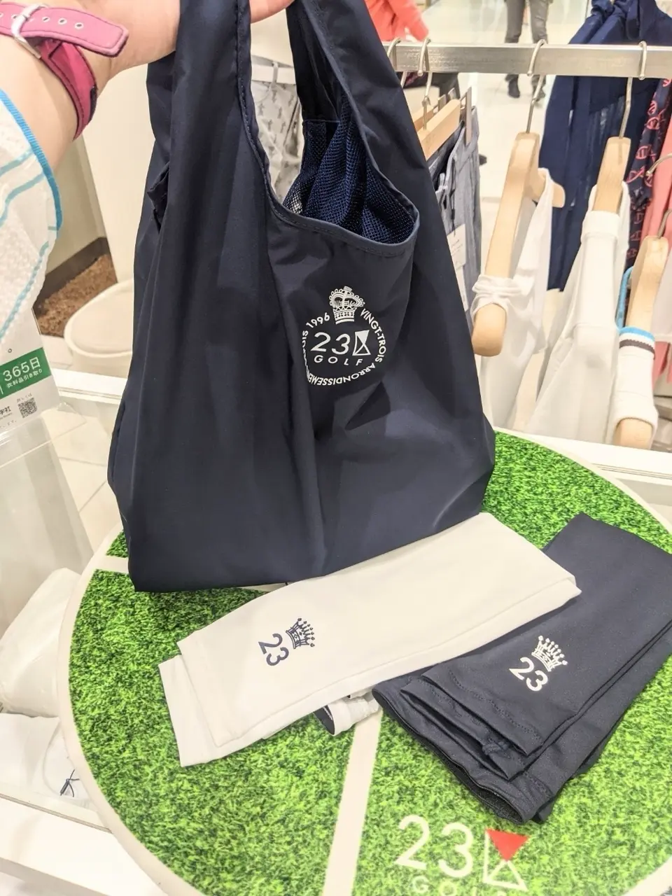 23区GOLF 市川真理子 コーディネート画像