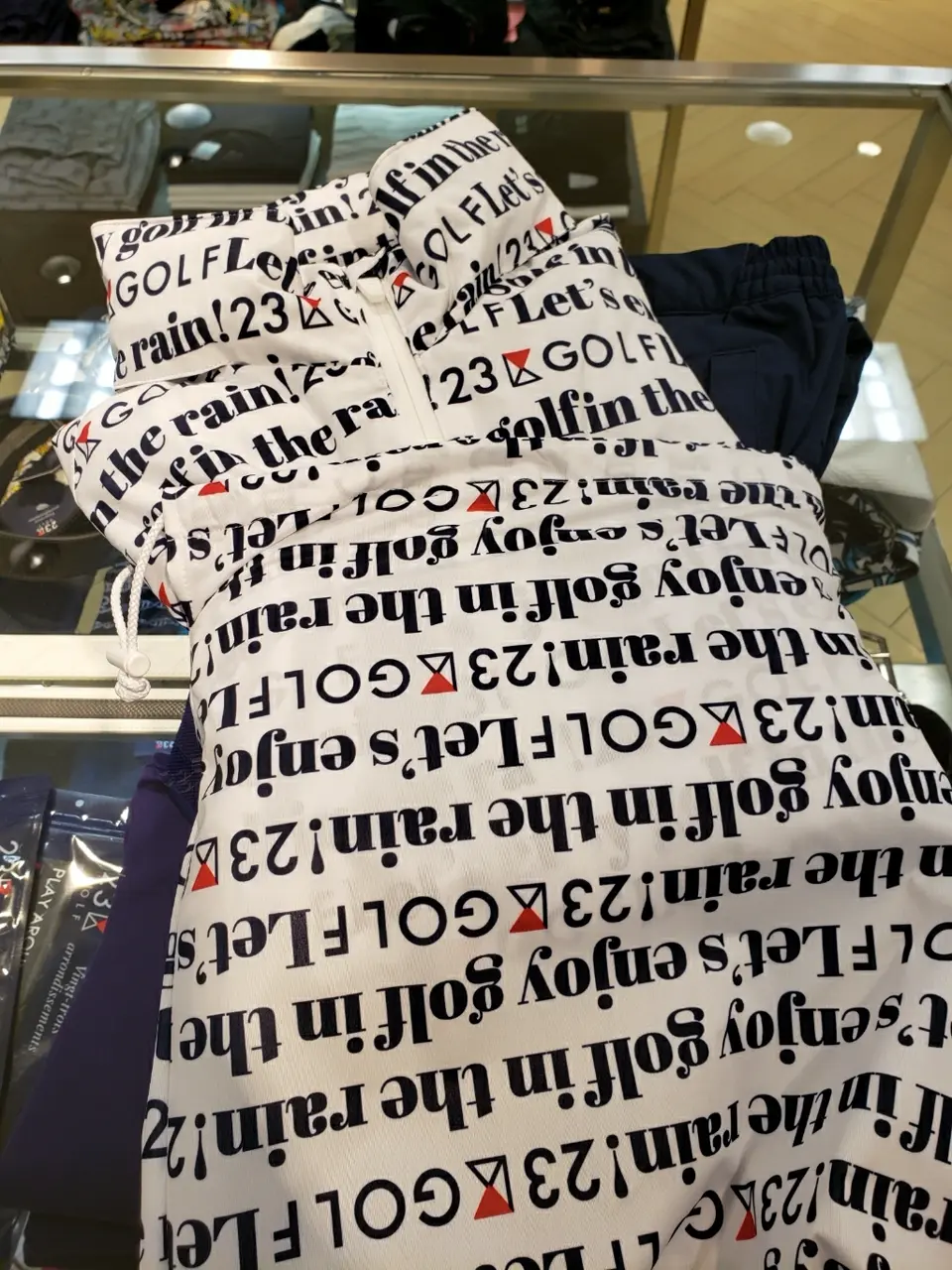 23区GOLF 堀江 コーディネート画像