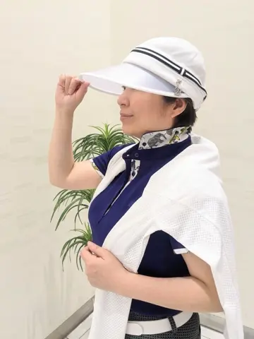 23区GOLF 市川真理子 コーディネート画像