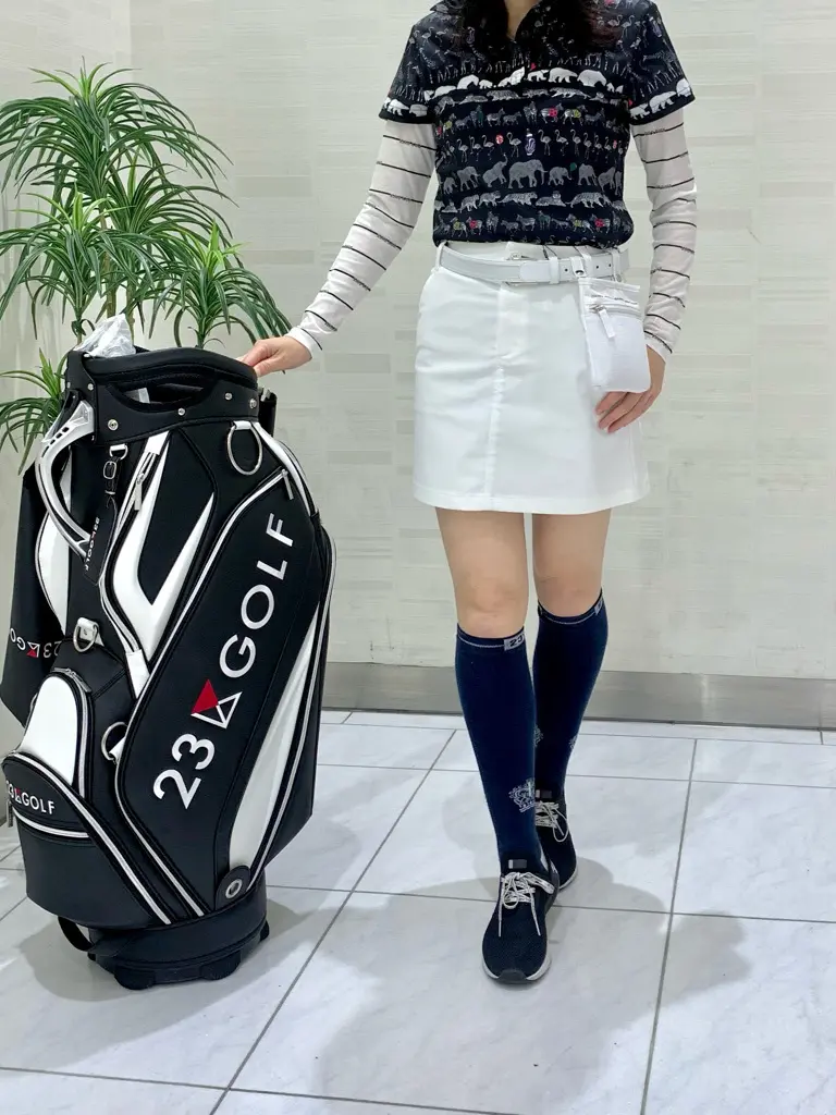 23区GOLF 上野 コーディネート画像