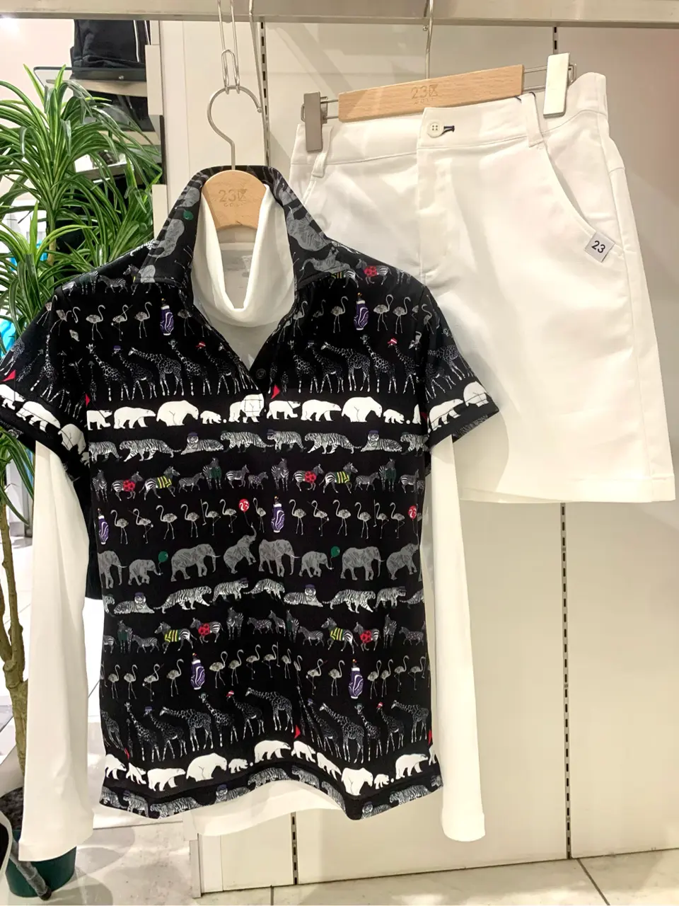 23区GOLF 上野 コーディネート画像