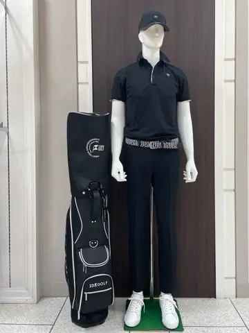 23区GOLF 藤田 コーディネート画像