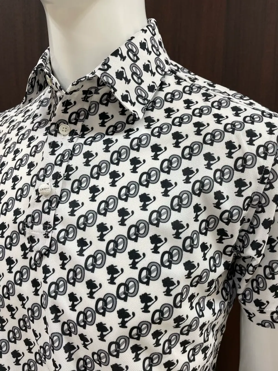 23区GOLF 藤田 コーディネート画像