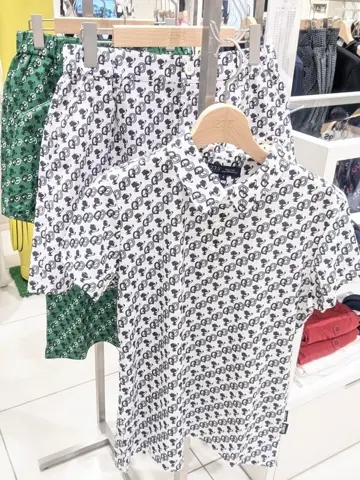 23区GOLF 市川真理子 コーディネート画像