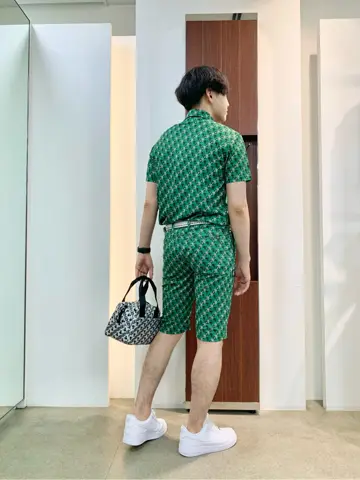 23区GOLF 板屋 コーディネート画像