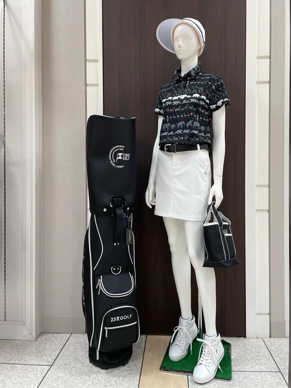 23区GOLF 藤田 コーディネート画像