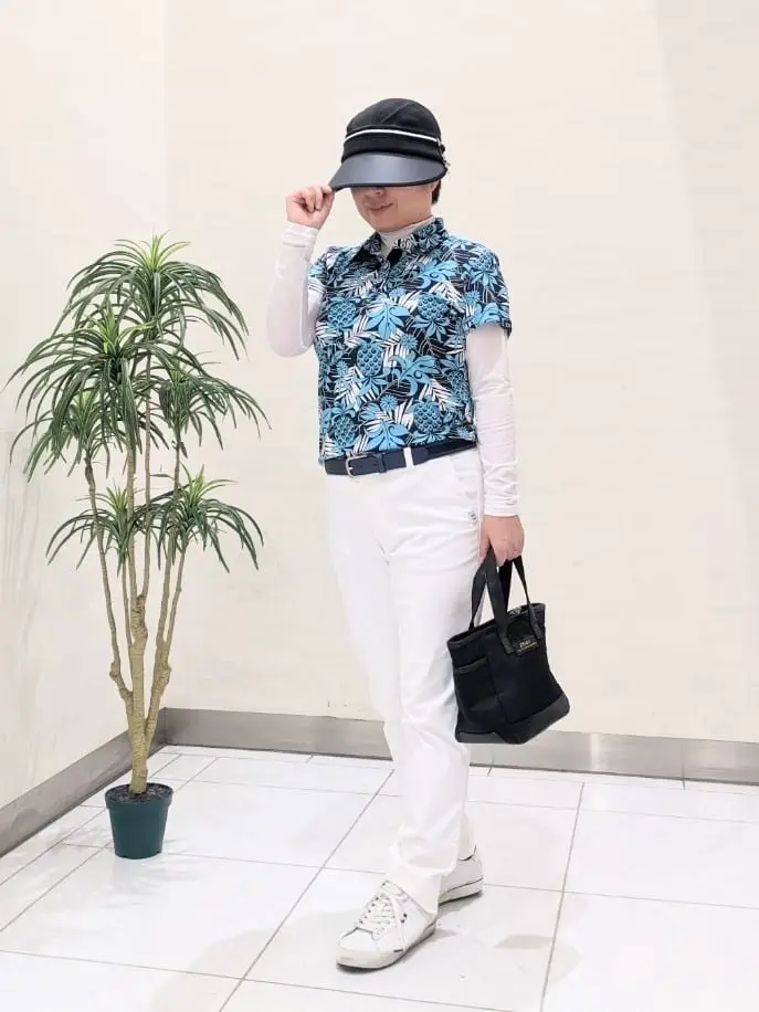 23区GOLF 市川真理子 コーディネート画像