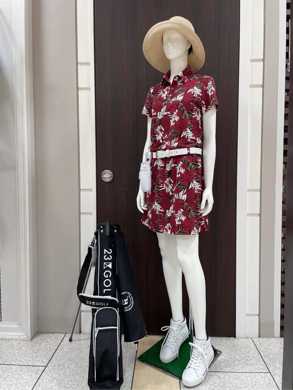 23区GOLF 藤田 コーディネート画像