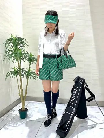 23区GOLF 上野 コーディネート画像