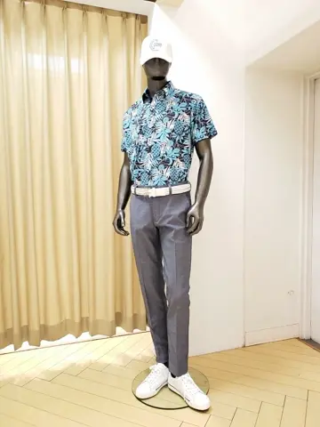 23区GOLF 堀江 コーディネート画像