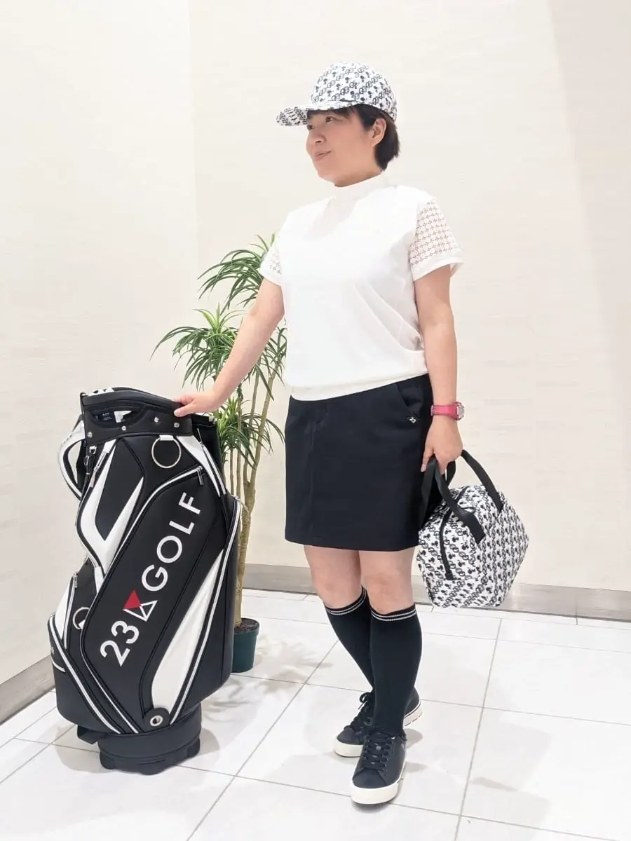  市川真理子 コーディネート画像