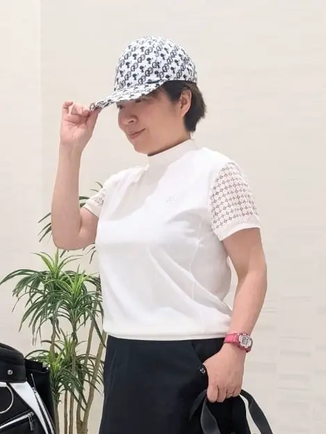 23区GOLF 市川真理子 コーディネート画像