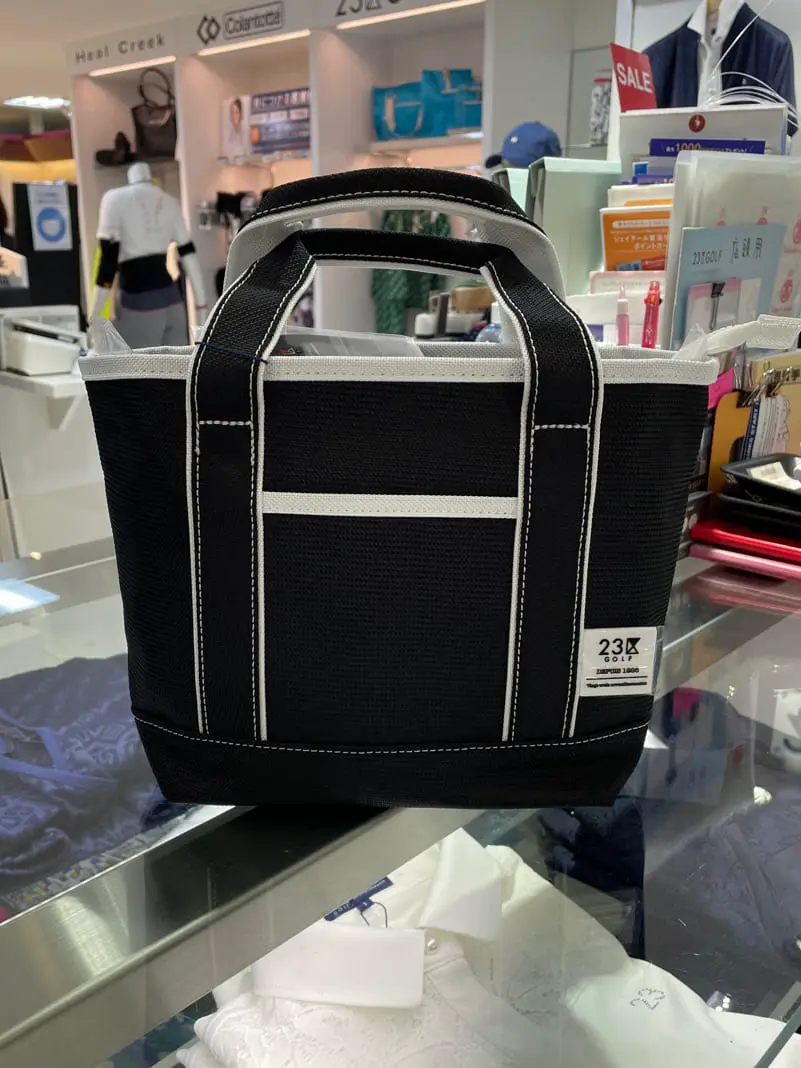 23区GOLF 早川 コーディネート画像