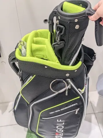 23区GOLF 市川真理子 コーディネート画像