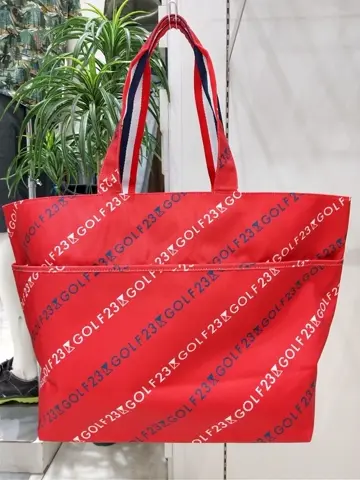 23区GOLF スタッフ コーディネート画像