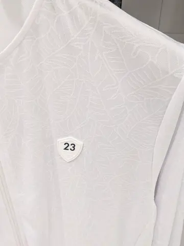 23区GOLF 市川真理子 コーディネート画像