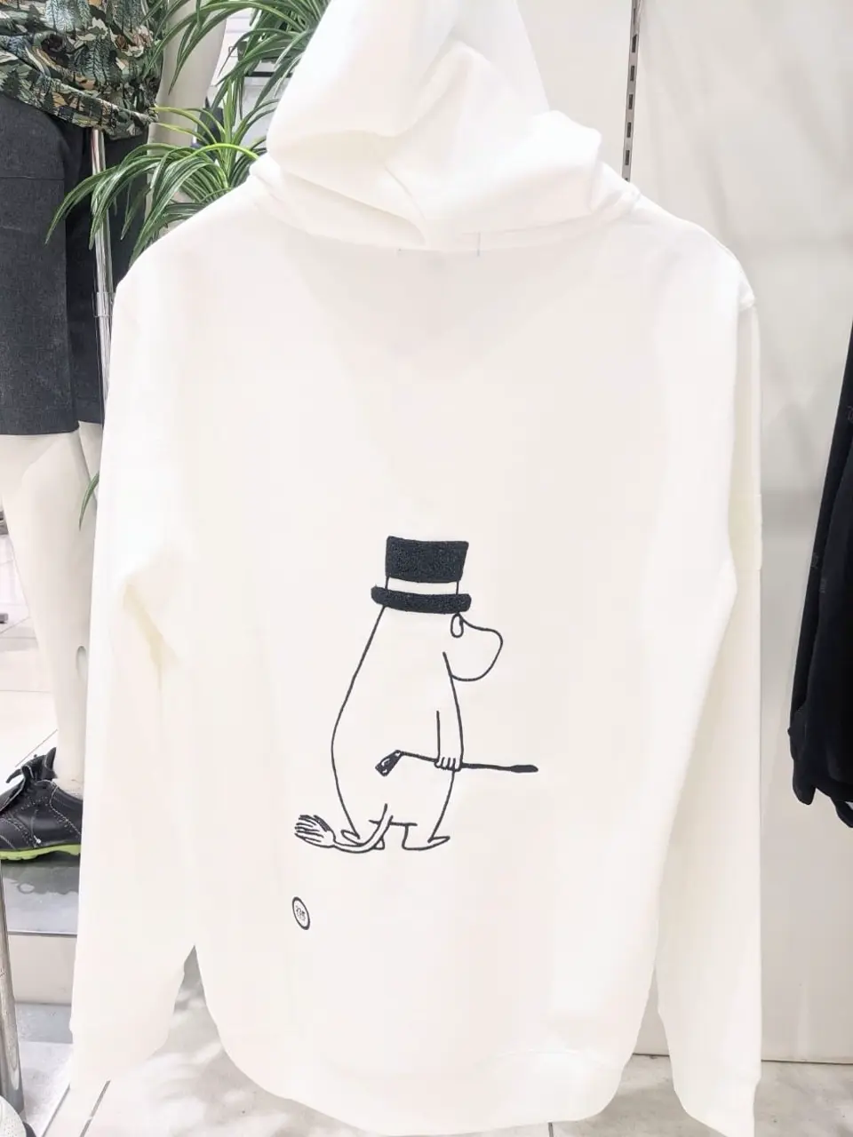 23区GOLF 市川真理子 コーディネート画像